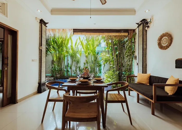 Villa Padma I *